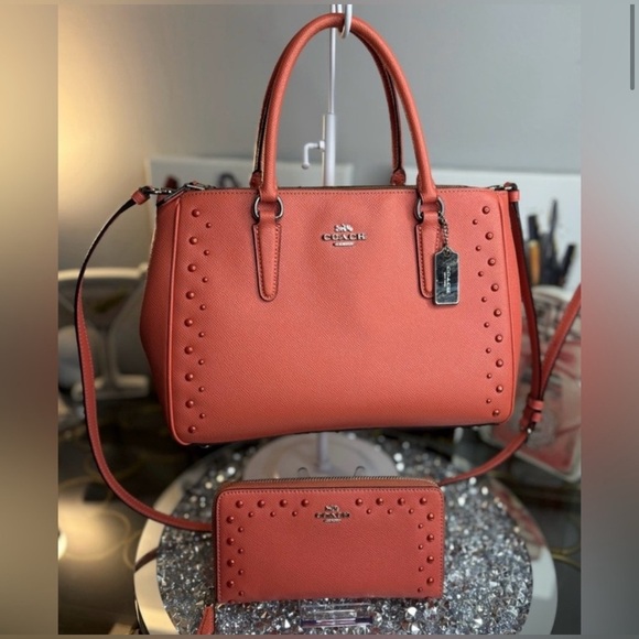 Coach Handbags - 🌟COACH 🌟Storypatch Coral Studded
Leather Surrey Bag & Wallet Set F55600/EUC